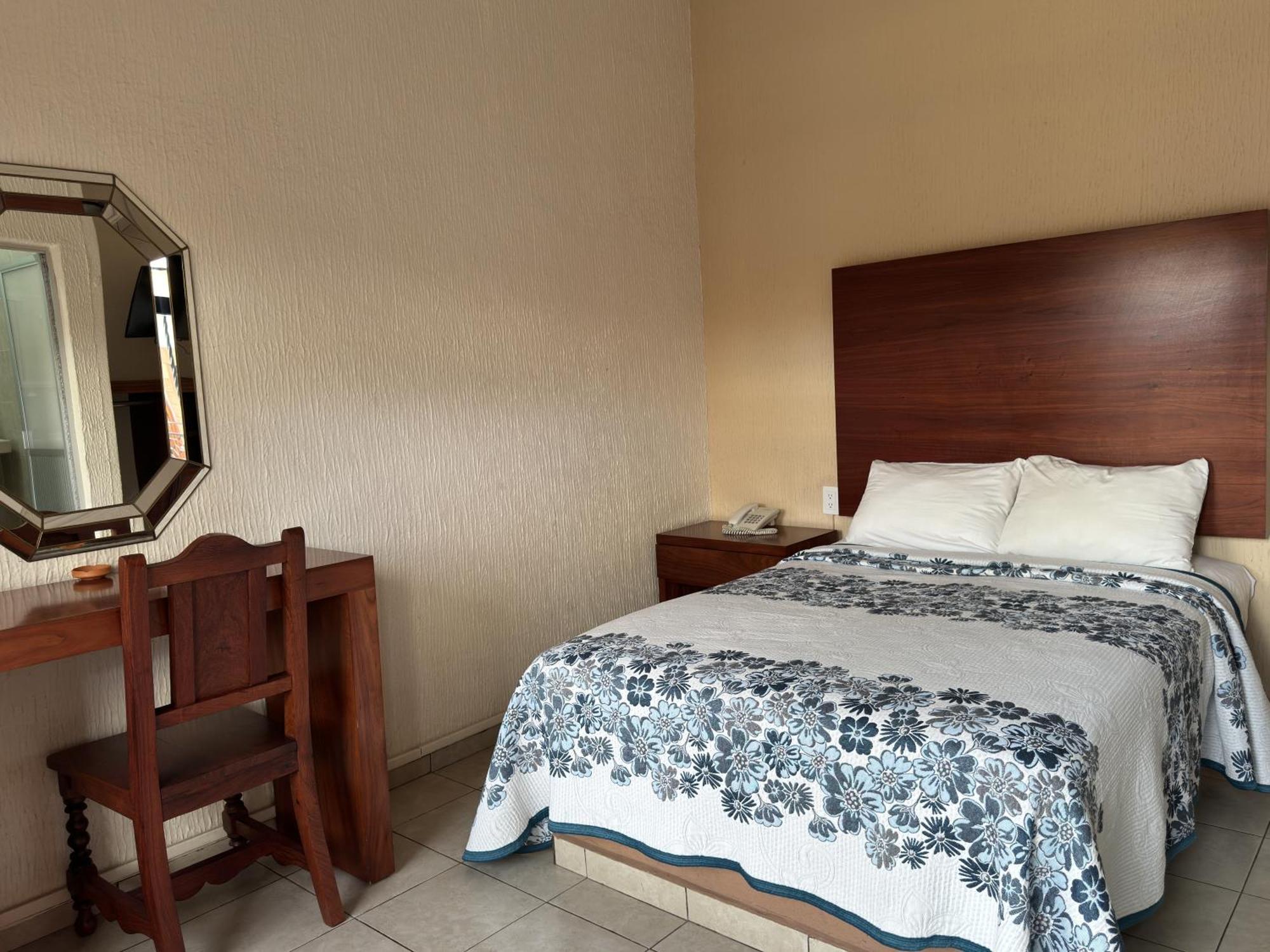 Hotel Las Fuentes Lagos de Moreno Eksteriør billede